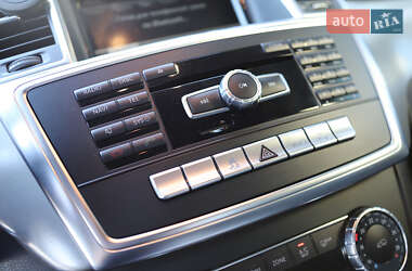 Внедорожник / Кроссовер Mercedes-Benz M-Class 2014 в 