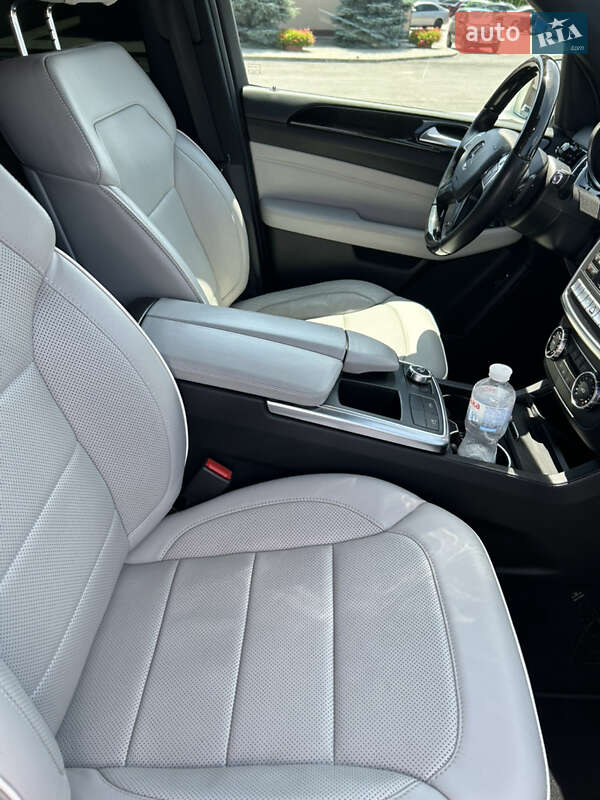 Внедорожник / Кроссовер Mercedes-Benz M-Class 2012 в Днепре