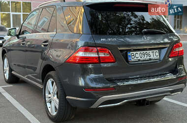 Внедорожник / Кроссовер Mercedes-Benz M-Class 2013 в 