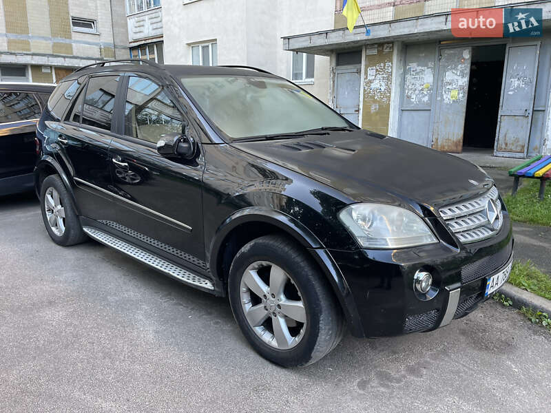 Позашляховик / Кросовер Mercedes-Benz M-Class 2006 в Києві фото 3 Позашляховик / Кросовер Mercedes-Benz M-Class 2006 в Києві