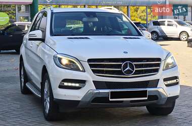 Внедорожник / Кроссовер Mercedes-Benz M-Class 2013 в 