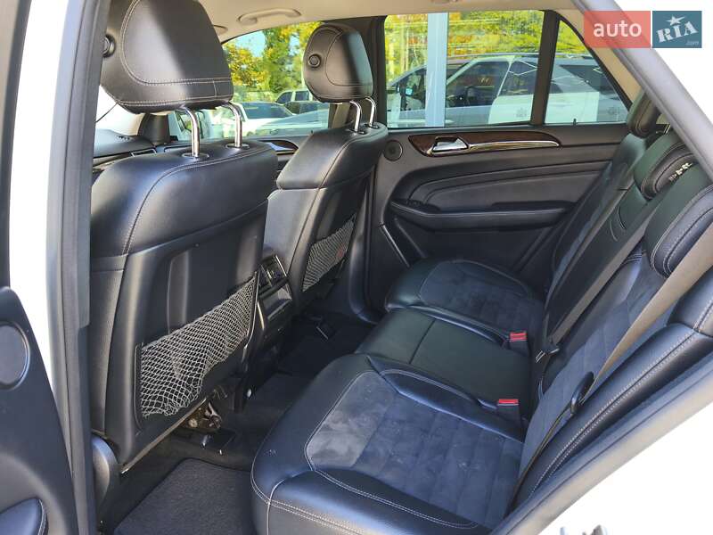 Внедорожник / Кроссовер Mercedes-Benz M-Class 2013 в Днепре
