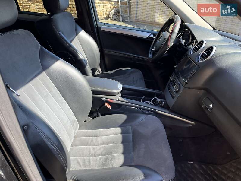 Внедорожник / Кроссовер Mercedes-Benz M-Class 2006 в Тернополе фото 6 Внедорожник / Кроссовер Mercedes-Benz M-Class 2006 в Тернополе