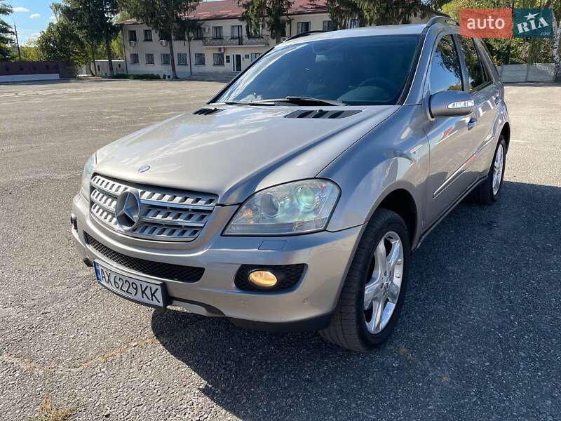 Внедорожник / Кроссовер Mercedes-Benz M-Class 2008 в Валках