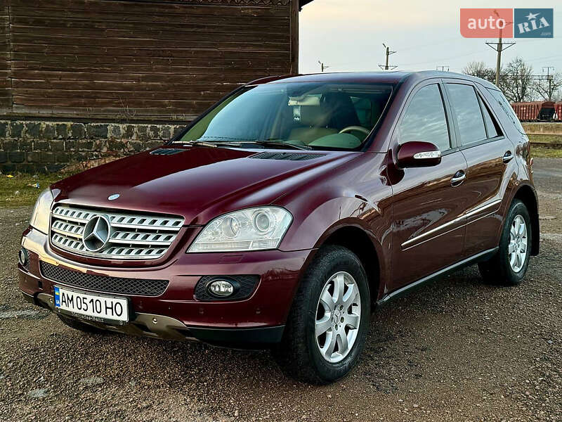 Внедорожник / Кроссовер Mercedes-Benz M-Class 2006 в Бердичеве