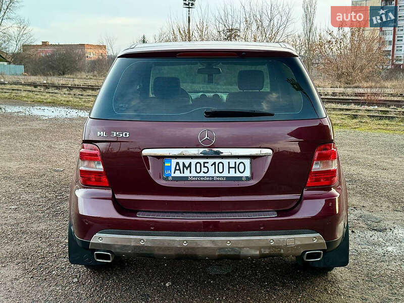 Внедорожник / Кроссовер Mercedes-Benz M-Class 2006 в Бердичеве