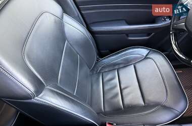 Позашляховик / Кросовер Mercedes-Benz M-Class 2013 в 
