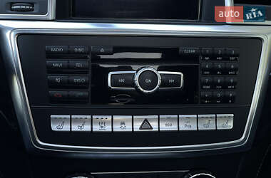 Позашляховик / Кросовер Mercedes-Benz M-Class 2012 в 