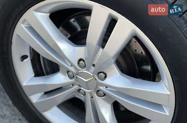 Позашляховик / Кросовер Mercedes-Benz M-Class 2012 в 