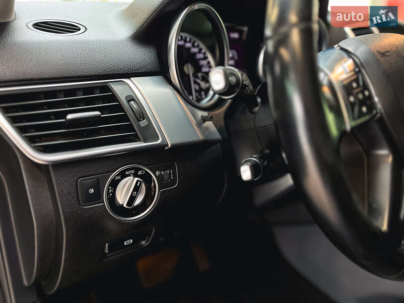 Внедорожник / Кроссовер Mercedes-Benz M-Class 2013 в Хмельницком фото 13 Внедорожник / Кроссовер Mercedes-Benz M-Class 2013 в Хмельницком