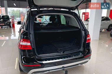 Внедорожник / Кроссовер Mercedes-Benz M-Class 2013 в 