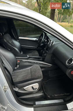 Позашляховик / Кросовер Mercedes-Benz M-Class 2006 в 