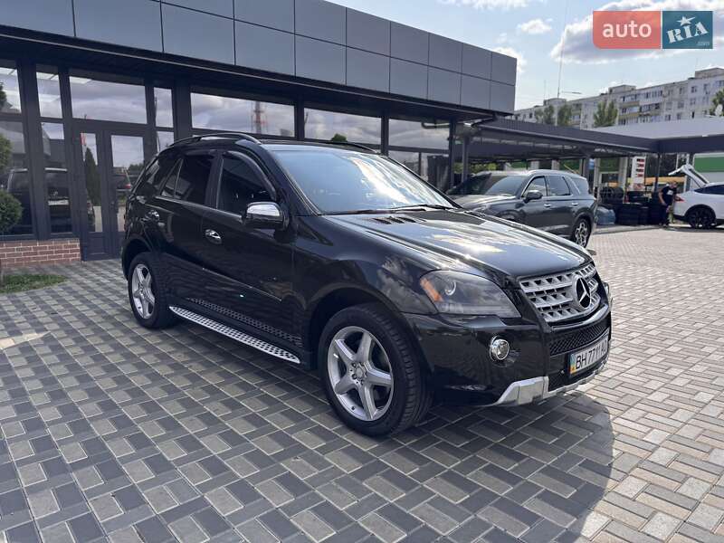 Внедорожник / Кроссовер Mercedes-Benz M-Class 2009 в Одессе