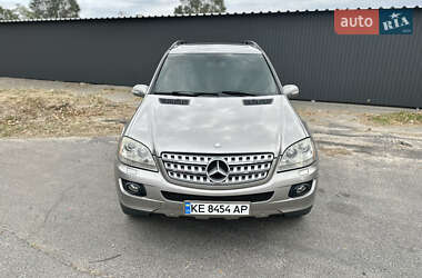 Позашляховик / Кросовер Mercedes-Benz M-Class 2008 в 