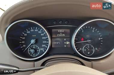 Позашляховик / Кросовер Mercedes-Benz M-Class 2011 в 