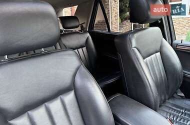 Внедорожник / Кроссовер Mercedes-Benz M-Class 2006 в 