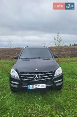 Внедорожник / Кроссовер Mercedes-Benz M-Class 2011 в 