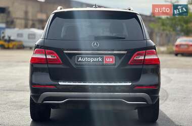 Позашляховик / Кросовер Mercedes-Benz M-Class 2012 в 