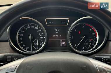 Позашляховик / Кросовер Mercedes-Benz M-Class 2012 в 