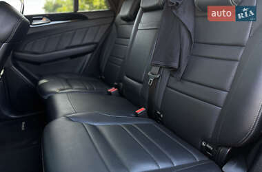 Внедорожник / Кроссовер Mercedes-Benz M-Class 2015 в 