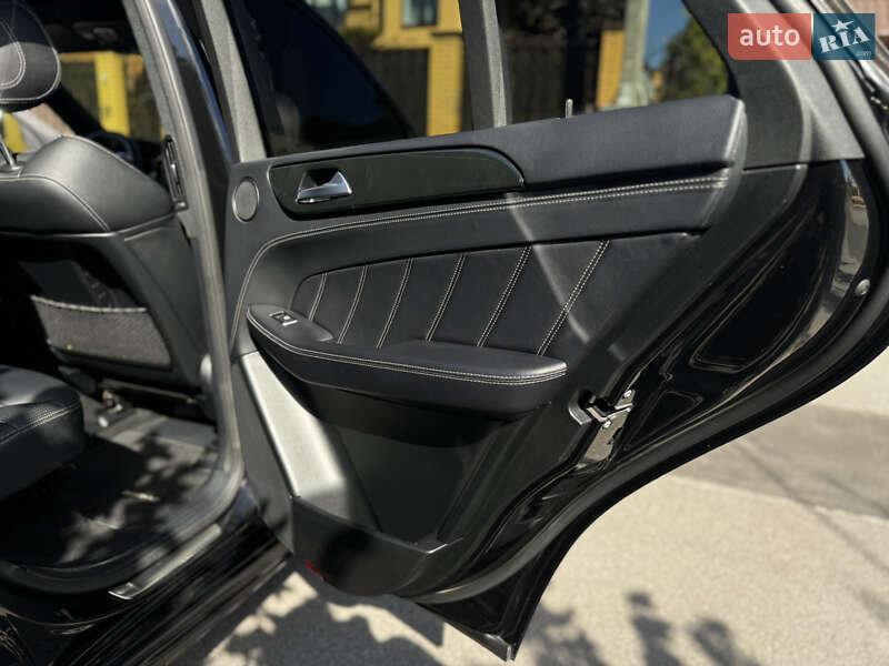 Позашляховик / Кросовер Mercedes-Benz M-Class 2015 в Вінниці фото 72 Позашляховик / Кросовер Mercedes-Benz M-Class 2015 в Вінниці