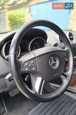 Позашляховик / Кросовер Mercedes-Benz M-Class 2008 в 