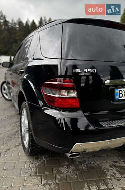 Внедорожник / Кроссовер Mercedes-Benz M-Class 2007 в 