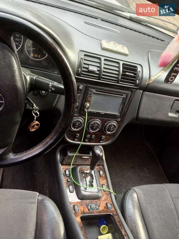 Внедорожник / Кроссовер Mercedes-Benz M-Class 2005 в Конотопе