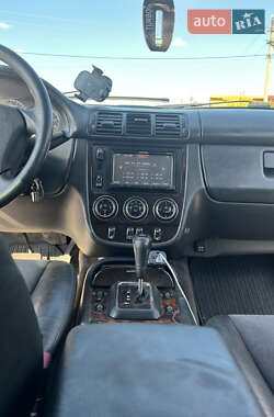 Позашляховик / Кросовер Mercedes-Benz M-Class 2005 в 