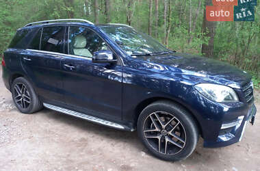 Позашляховик / Кросовер Mercedes-Benz M-Class 2015 в  фото 3 Позашляховик / Кросовер Mercedes-Benz M-Class 2015 в