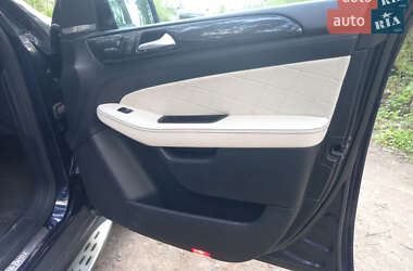 Позашляховик / Кросовер Mercedes-Benz M-Class 2015 в  фото 13 Позашляховик / Кросовер Mercedes-Benz M-Class 2015 в