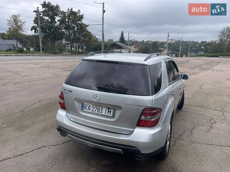 Внедорожник / Кроссовер Mercedes-Benz M-Class 2005 в Киеве фото 4 Внедорожник / Кроссовер Mercedes-Benz M-Class 2005 в Киеве