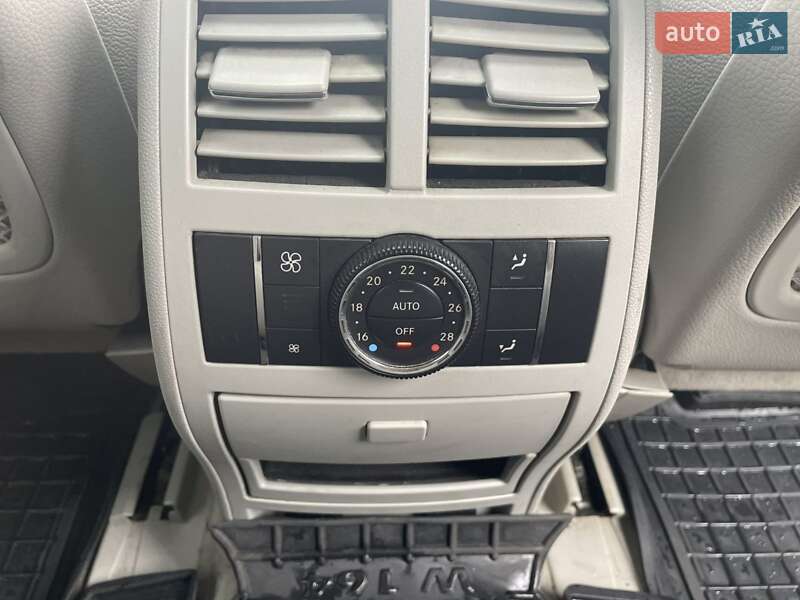 Внедорожник / Кроссовер Mercedes-Benz M-Class 2005 в Киеве фото 18 Внедорожник / Кроссовер Mercedes-Benz M-Class 2005 в Киеве