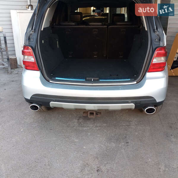 Внедорожник / Кроссовер Mercedes-Benz M-Class 2006 в Киеве фото 4 Внедорожник / Кроссовер Mercedes-Benz M-Class 2006 в Киеве