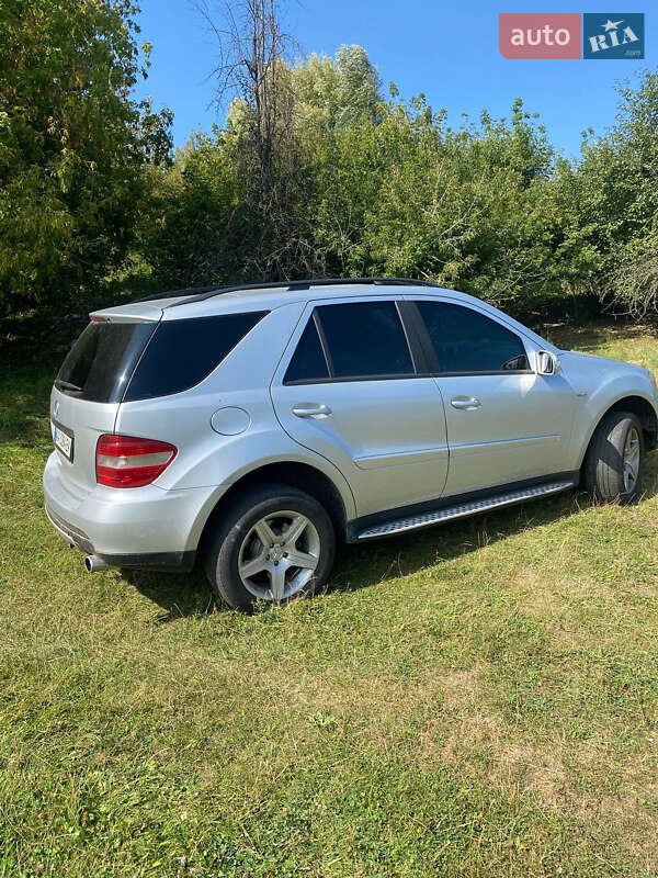 Внедорожник / Кроссовер Mercedes-Benz M-Class 2006 в Киеве фото 9 Внедорожник / Кроссовер Mercedes-Benz M-Class 2006 в Киеве