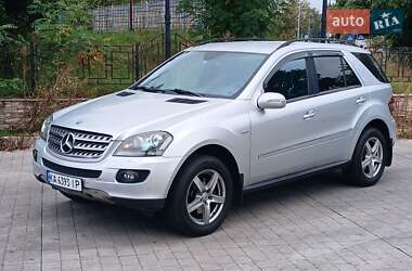 Внедорожник / Кроссовер Mercedes-Benz M-Class 2008 в 