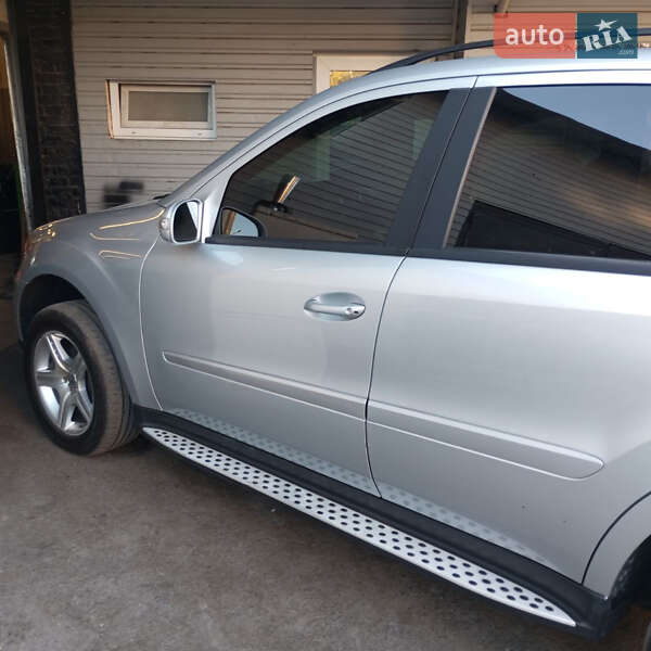 Внедорожник / Кроссовер Mercedes-Benz M-Class 2006 в Киеве фото 15 Внедорожник / Кроссовер Mercedes-Benz M-Class 2006 в Киеве