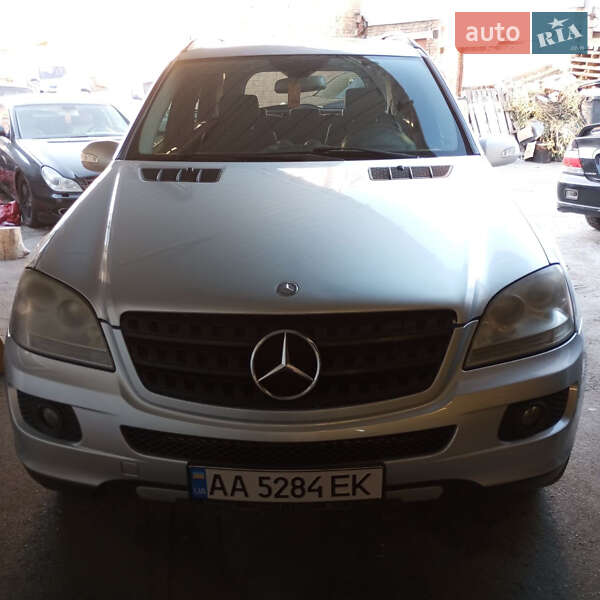 Внедорожник / Кроссовер Mercedes-Benz M-Class 2006 в Киеве фото 19 Внедорожник / Кроссовер Mercedes-Benz M-Class 2006 в Киеве