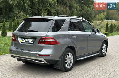 Внедорожник / Кроссовер Mercedes-Benz M-Class 2013 в 