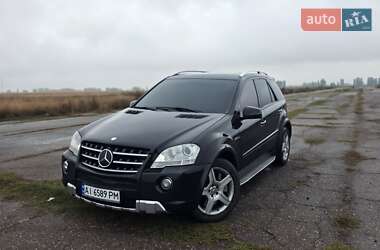 Внедорожник / Кроссовер Mercedes-Benz M-Class 2010 в Киеве