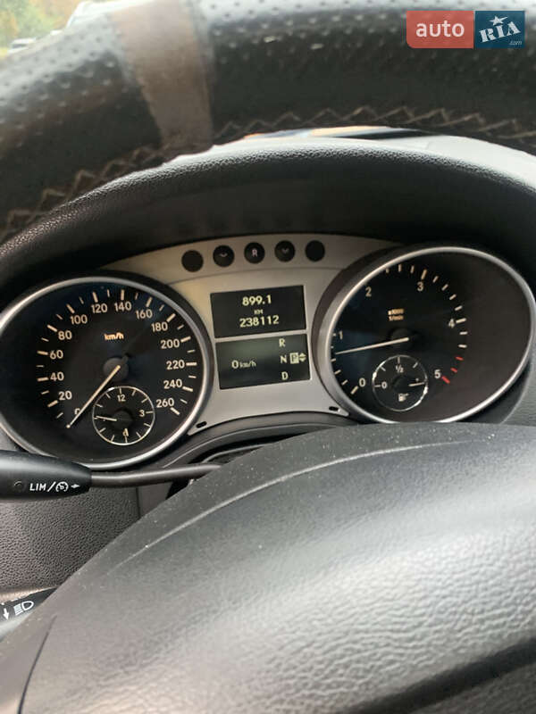 Внедорожник / Кроссовер Mercedes-Benz M-Class 2007 в Киеве
