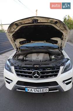 Внедорожник / Кроссовер Mercedes-Benz M-Class 2012 в 