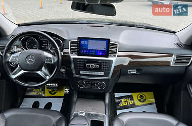 Внедорожник / Кроссовер Mercedes-Benz M-Class 2012 в 