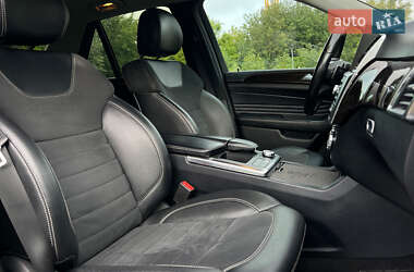 Внедорожник / Кроссовер Mercedes-Benz M-Class 2012 в 