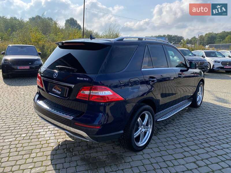 Внедорожник / Кроссовер Mercedes-Benz M-Class 2012 в Львове