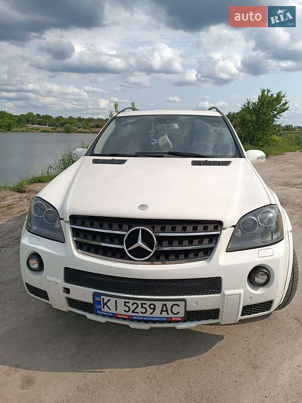 Mercedes-Benz M-Class 2008