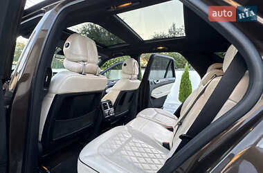 Внедорожник / Кроссовер Mercedes-Benz M-Class 2011 в 
