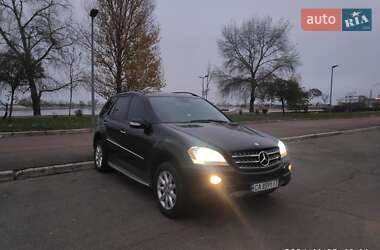 Внедорожник / Кроссовер Mercedes-Benz M-Class 2008 в 