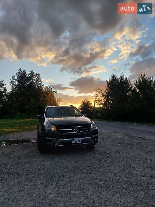 Внедорожник / Кроссовер Mercedes-Benz M-Class 2012 в Рожнятове