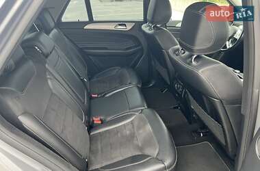 Позашляховик / Кросовер Mercedes-Benz M-Class 2012 в 